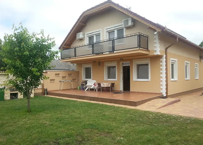 Marinica Case de vacanță *