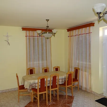 Vakantiehuis Marinica *