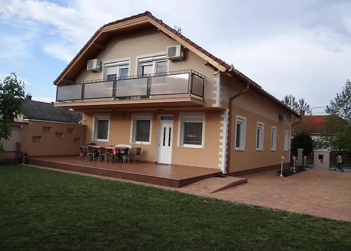 Marinica Nyaraló Hajdúszoboszló